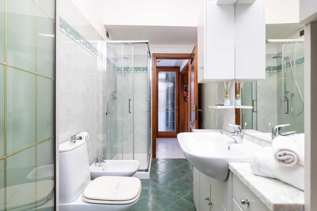 Ca Giardini Apartments In Biennale By Bricola Apartments Venice Exterior photo